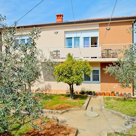 Apartment Kris Pula Exterior foto