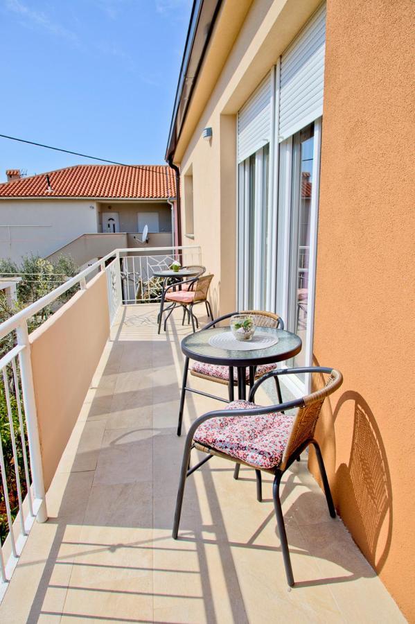 Apartment Kris Pula Exterior foto